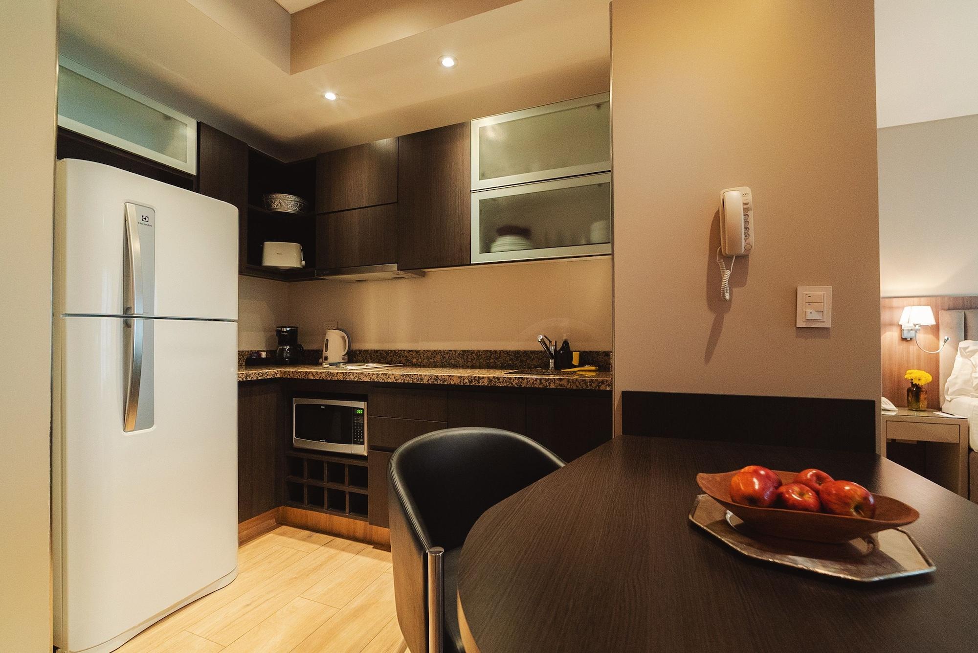 Arc Arenales Studios & Suites Buenos Aires Exterior photo