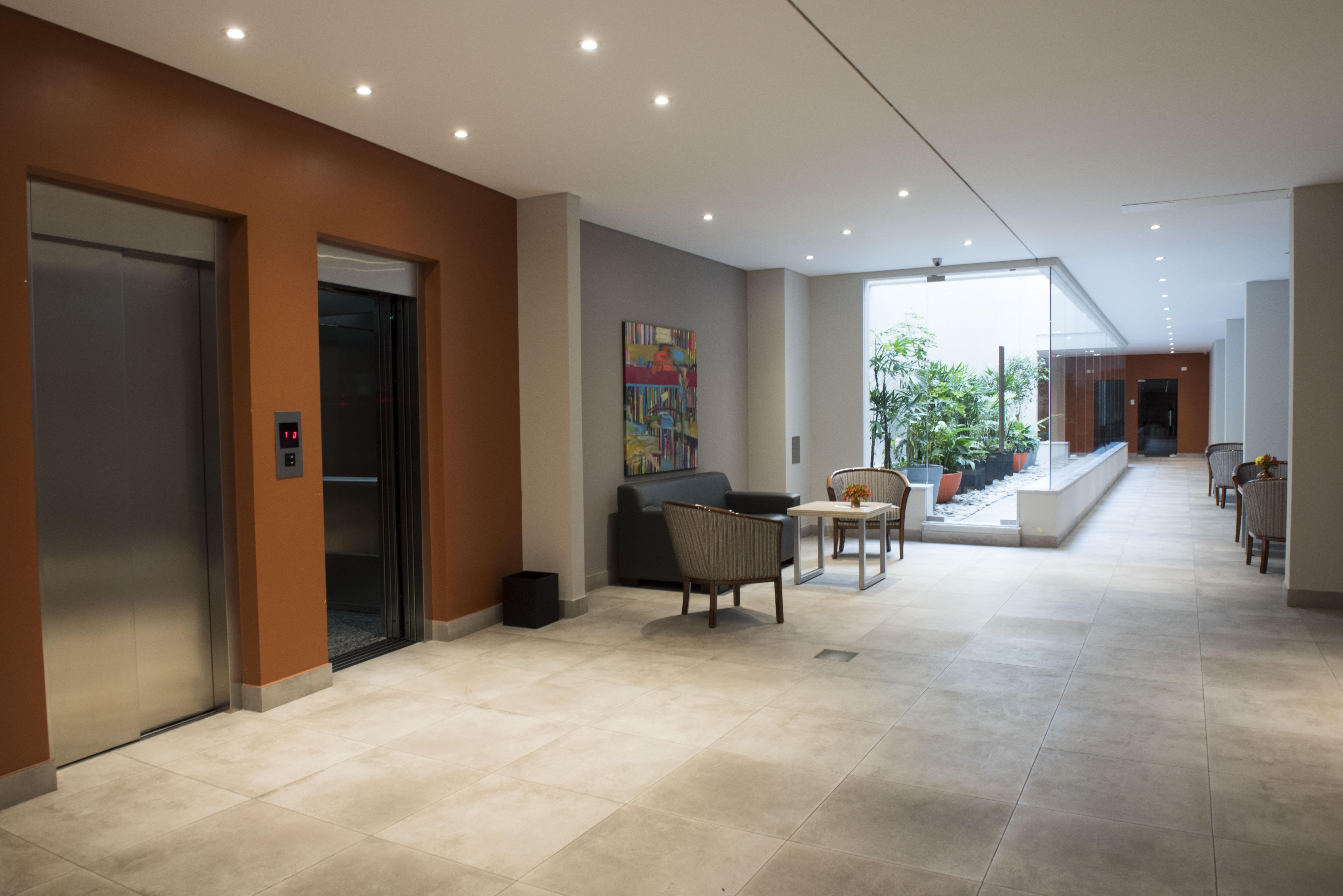 Arc Arenales Studios & Suites Buenos Aires Exterior photo